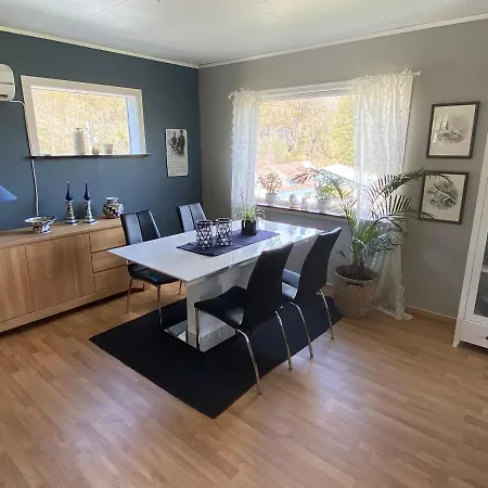 بيت للعطل Peaceful Riverfront With Views Algard (Sokndal)